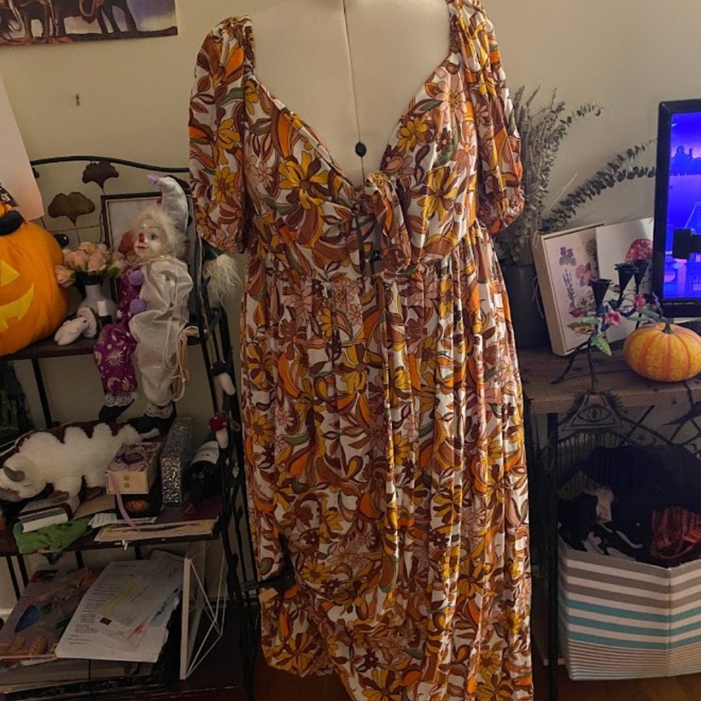 Tie Front Full Skirted Maxi Dress-pockets!!